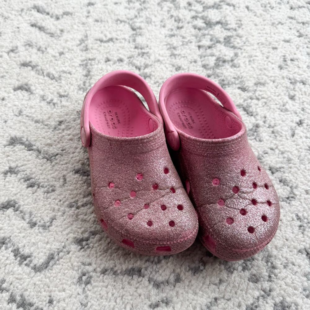 Girls Pink Glitter Crocs 11C